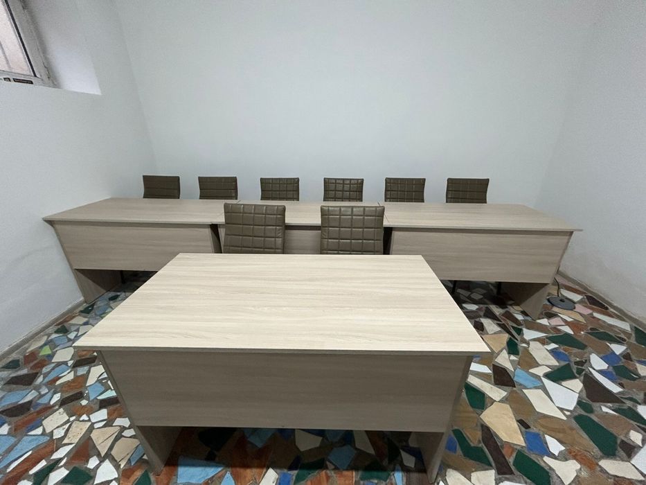 Продам столы для офиса состояние хорошое