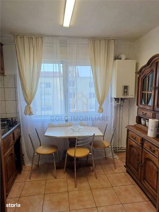 Chirie apatament 2 camere central