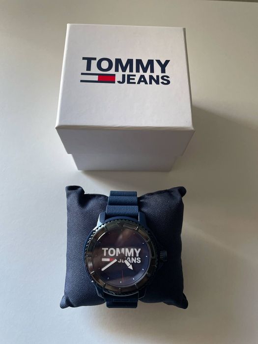 Ceas de mână Tommy Hilfiger