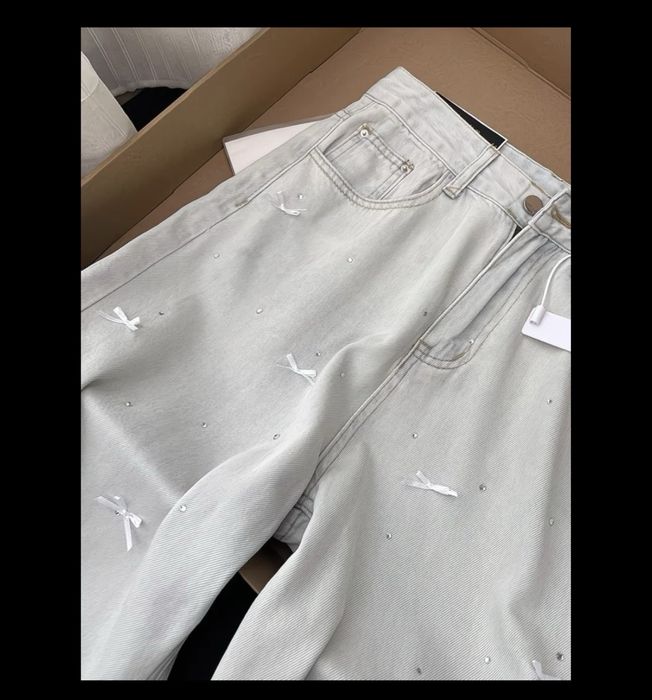 Продам джинсы новые