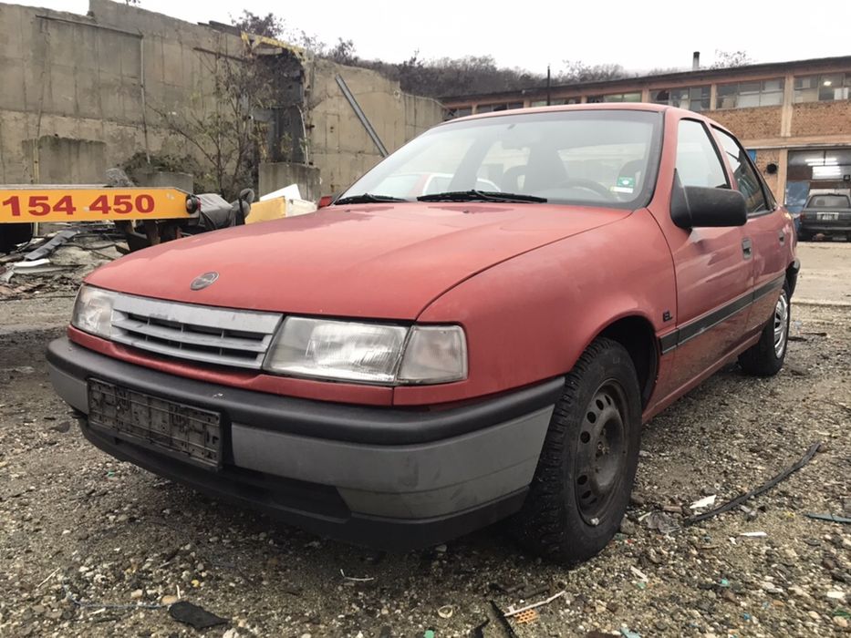 Опел вектра 1.6 82кс 1991г НА ЧАСТИ