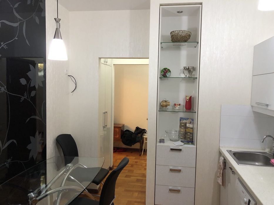 2/4/4 ул.Саид Барака ориентир Корзинка ГУВД с мебелью и техникой