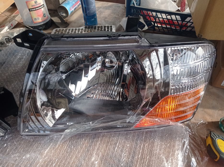 Фары Паджеро 3, pajero 3. Левый руль