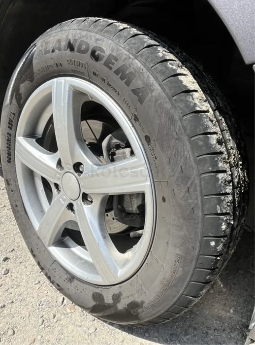 Продам колеса с дисками