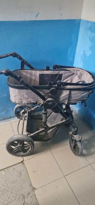 Коляска Детский  цена 7тыс в хорошем сост