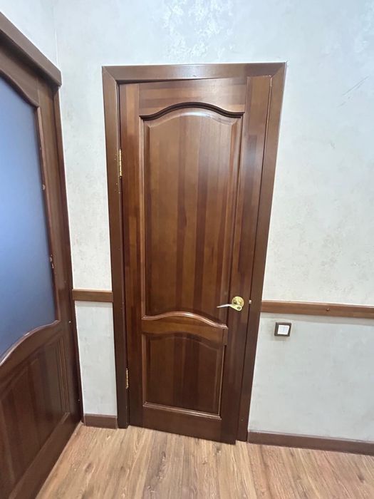 Продается настоящий деревянные двери