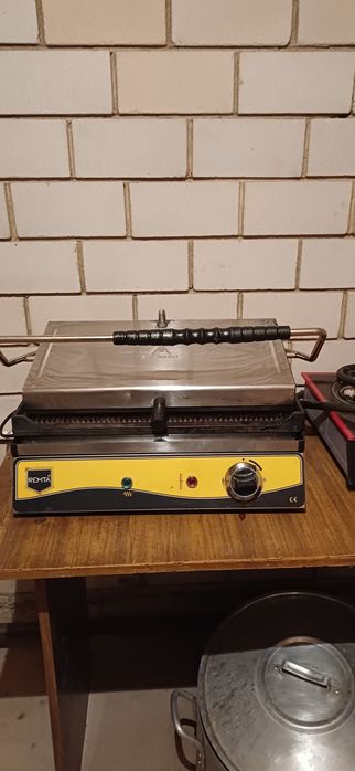Продам гриль Remta r73
