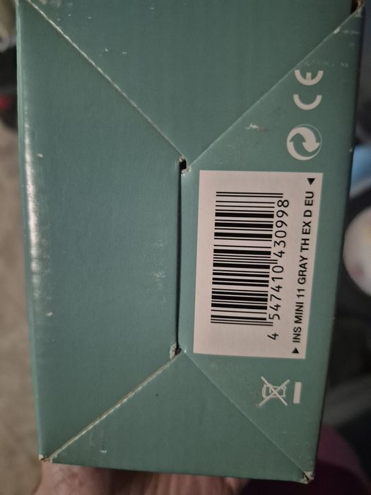 Фотоаппарат instax mini 11 новый