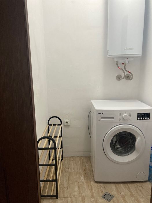 Дава се под наем Тристаен апартамент в Стара Загора, Била - 95 кв.м за 495 € - Снимка #14