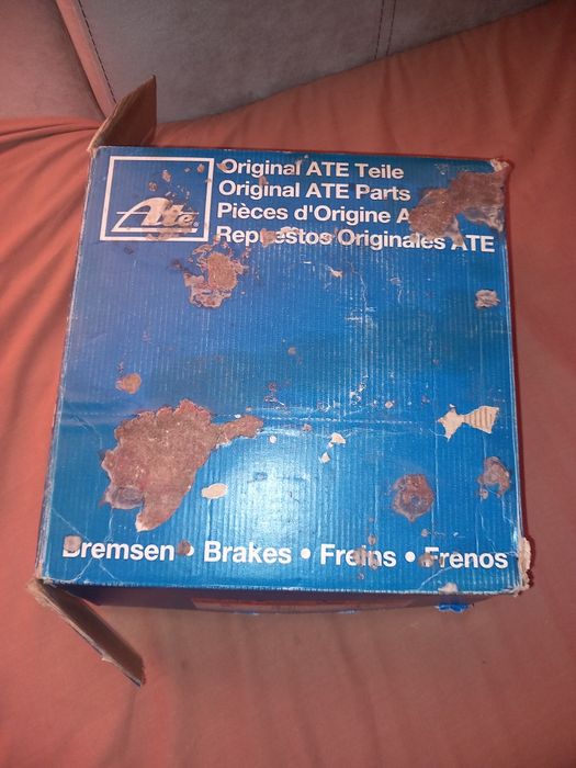 Продавам задни дискове