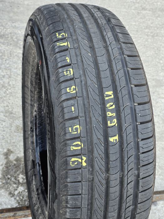 1 Брой Гума 205/65/15 RoadStone 7mm 22dot