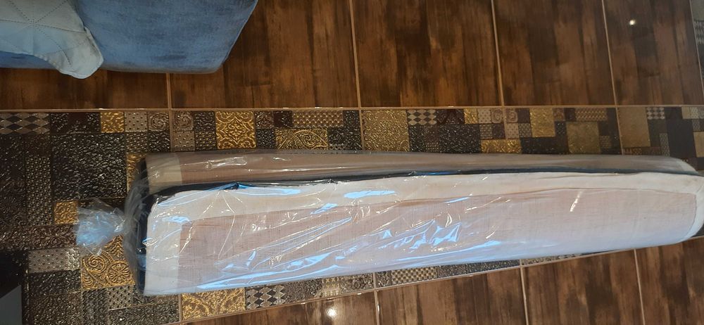 Вълнен килим за детска стая 2,40 х 1,70 м отлично състояние