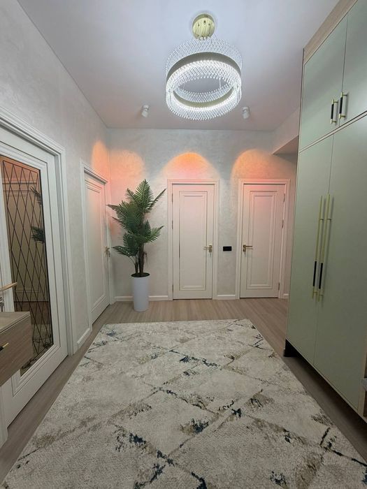 Продаётся 3/3/10 Новостройка  Яшнабадский район