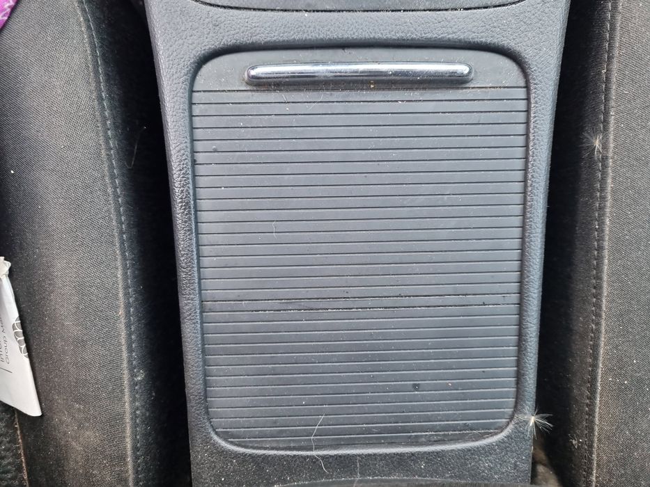 Suport pahare Volkswagen Passat B6 Variant (3C5) [Fabr 2005-2010] OEM