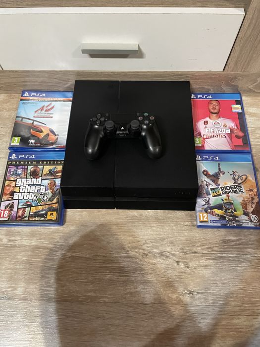 Playstation 4 fat 1TB