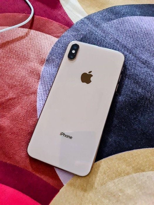 iPhone XS Max aybi yoq