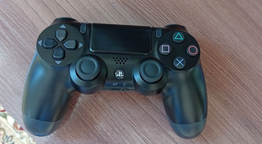 Геймпад от playstation 4