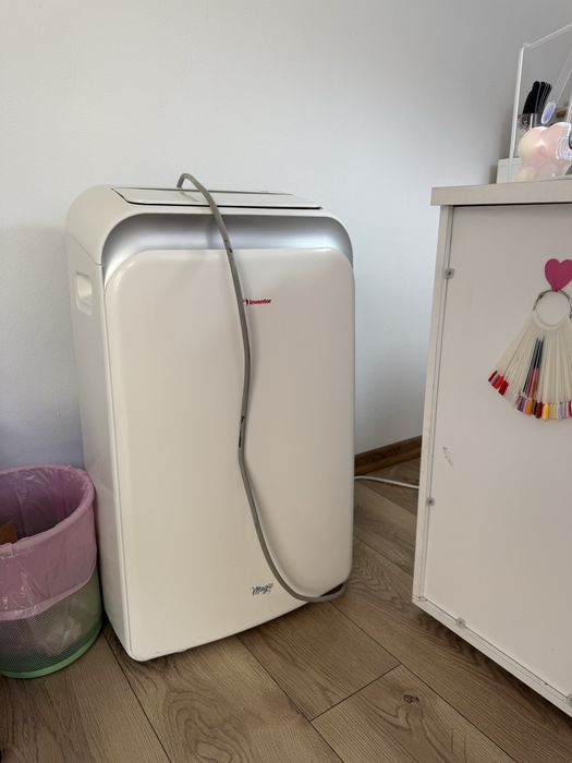 Vand aer conditionat