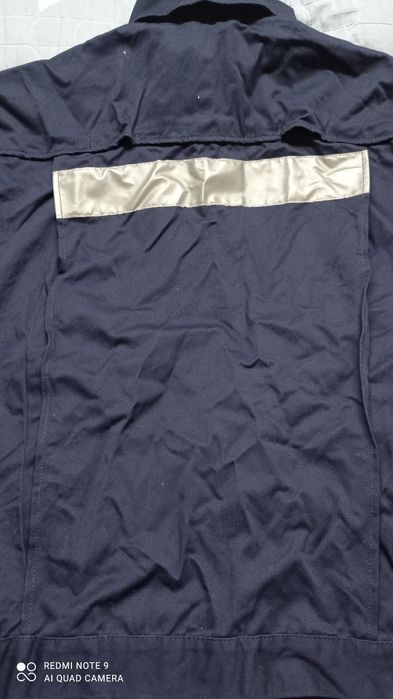 Куртка на спецовку новая размер на фото