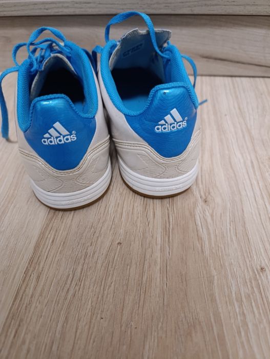 Маратонки Adidas номер 38 2/3