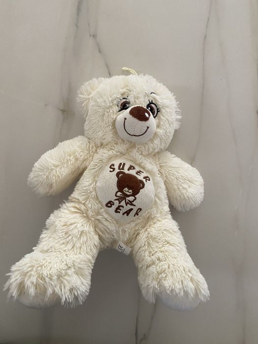 Plus Ursulet de culoare crem foarte putin folosit