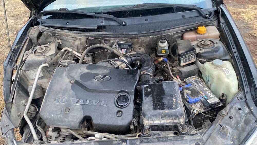 Продам Приору 1