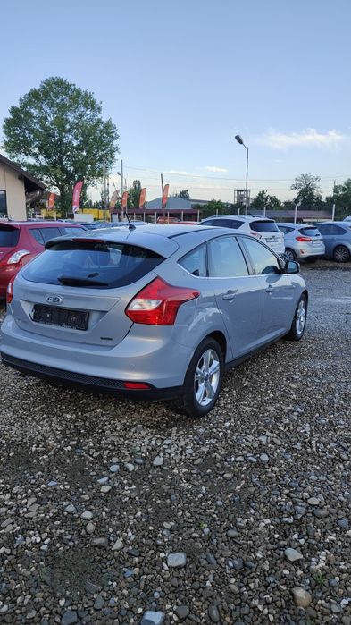 Ford Focus 2012 benzina impecabil