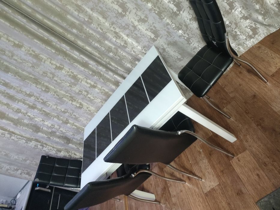 Продам кухонный уголок