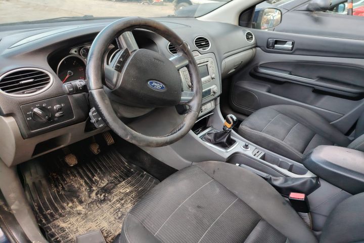 Bara spate Ford Focus 2008 1.6 TDCi MT (109 hp)