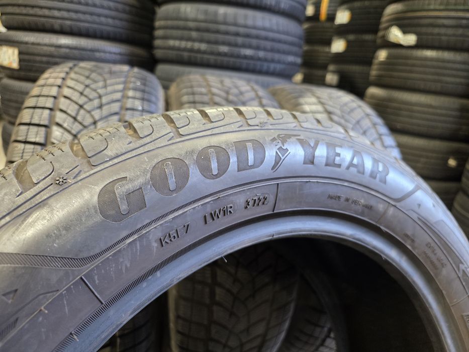 235/55/19 GOODYEAR 4бр