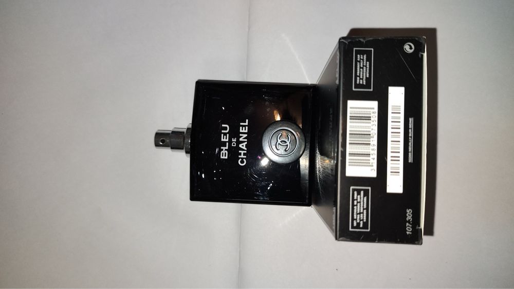 Vând Bleu de Chanel