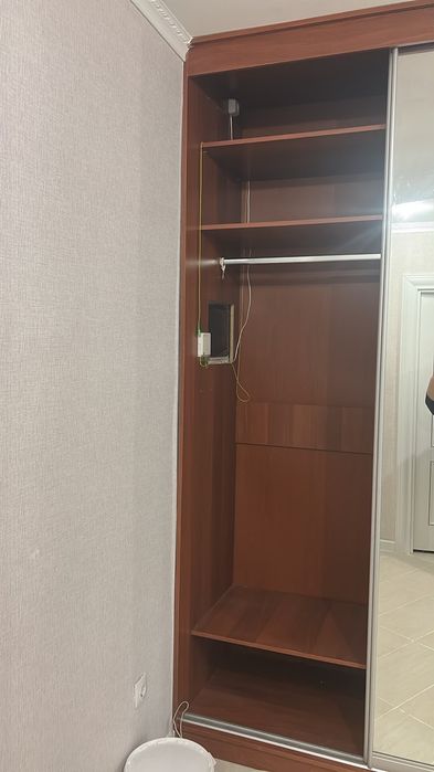Срочно продам шкаф купе