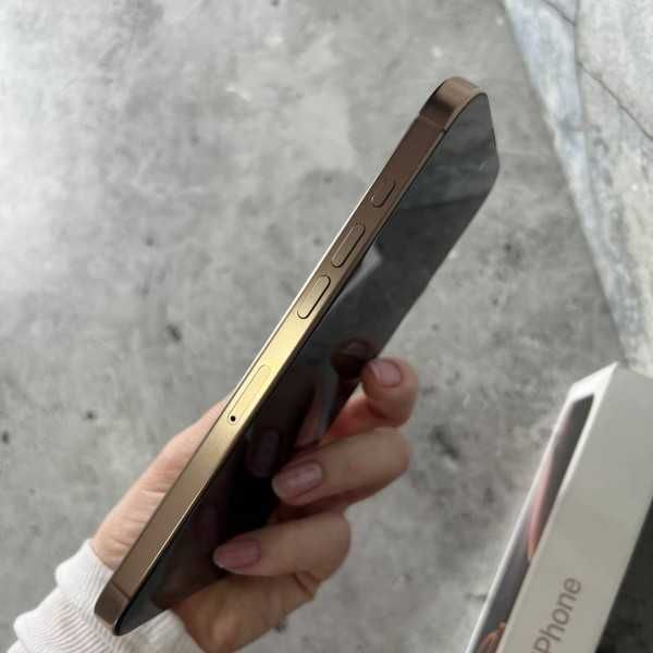 Iphone 16 pro max 256Gb СРОЧНО!