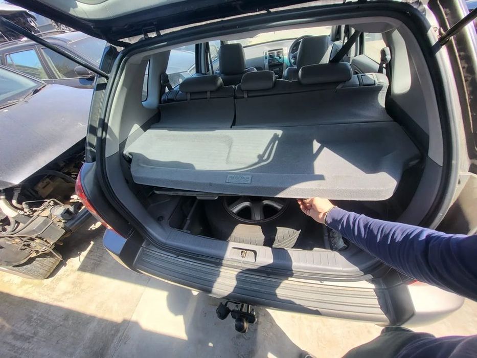 dezmembram hyundai tucson 2.0 crdi 4x4 2005 bara fata/capota/aripi/far