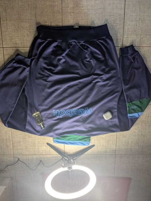 Pulover Vintage Reebok