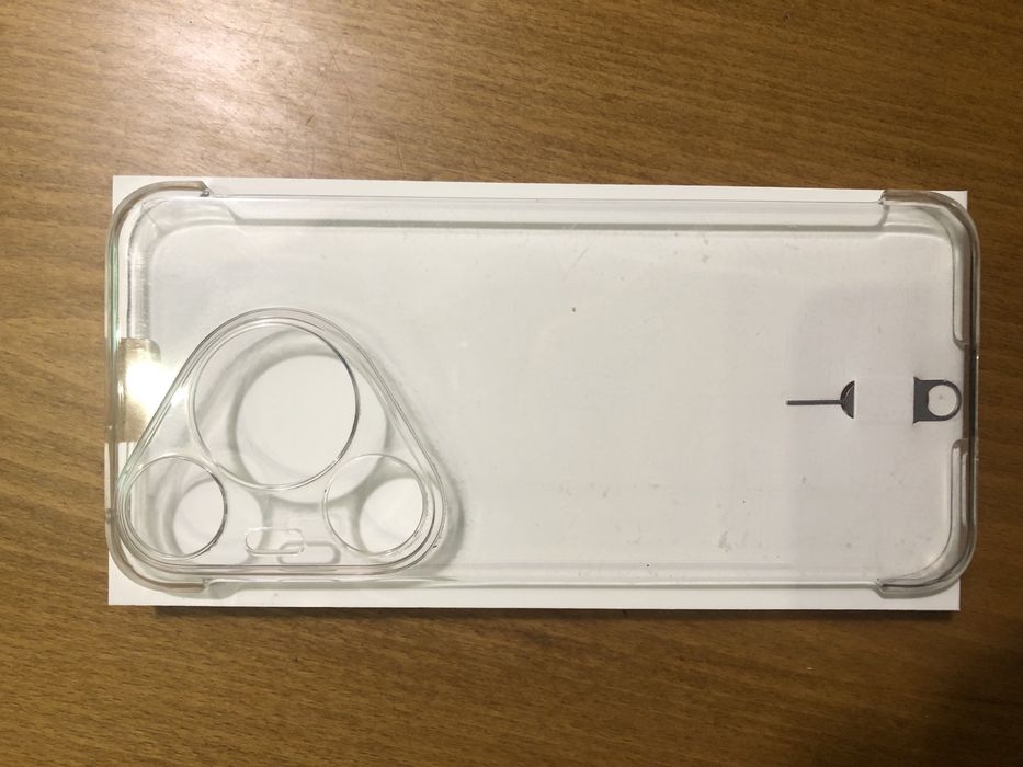 Huawei Pura70 Pro + Зарядно и протектор