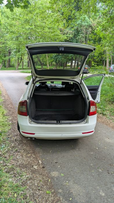 Vând Skoda Octavia 2.0TDI 2010