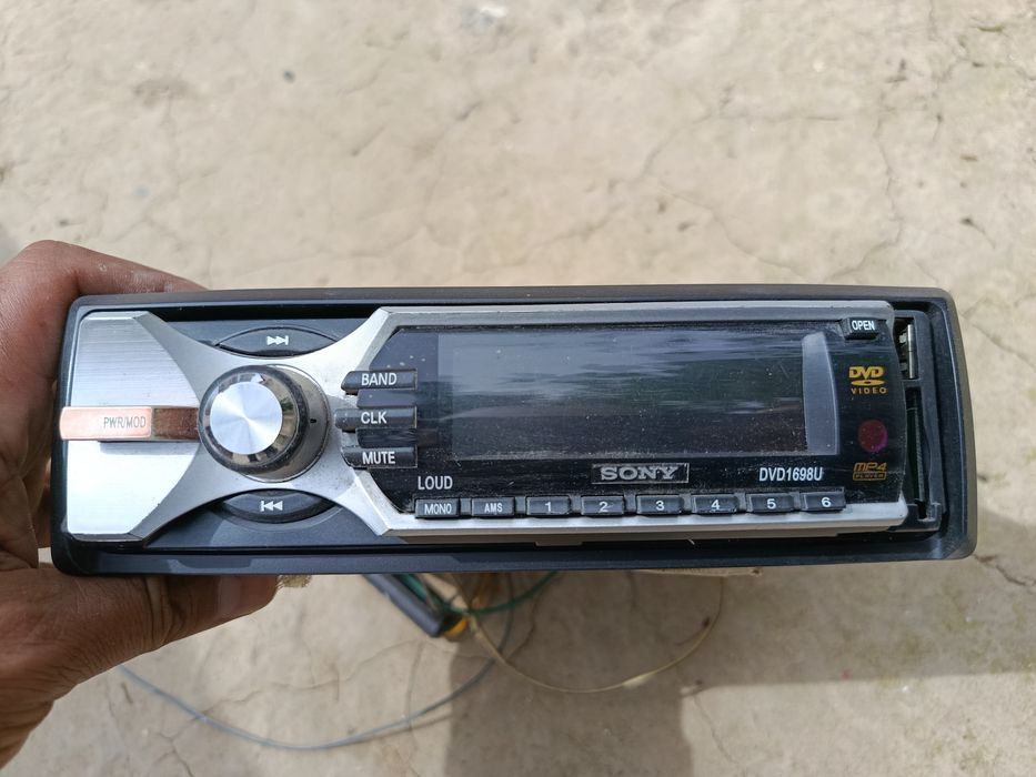 Автомагнитола SONY