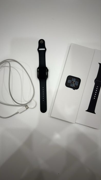 Apple Watch SE 2023 40mm Midnight