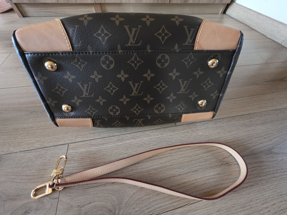 Geanta louis vuitton