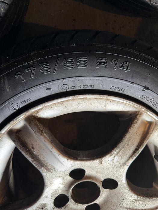 Диски с летней резиной р14 ваз