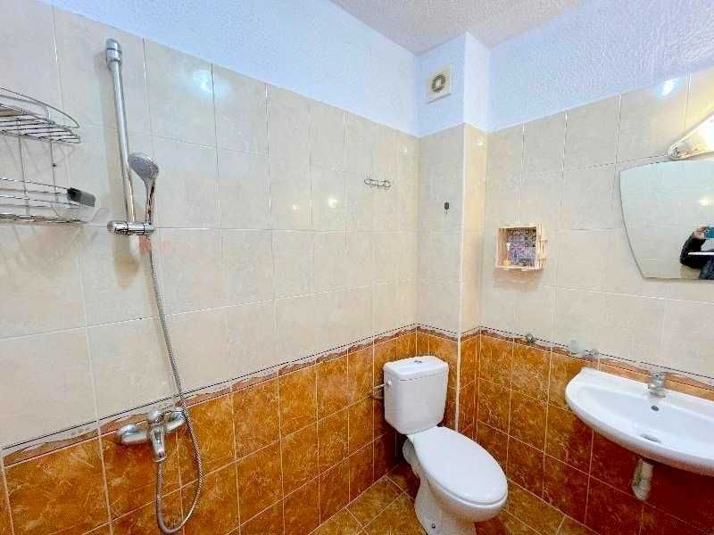 Дава се под наем Тристаен апартамент в София, Банишора - 120 кв.м за 600 € - Снимка #3