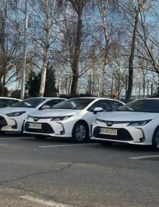 Inchiriez masini uber