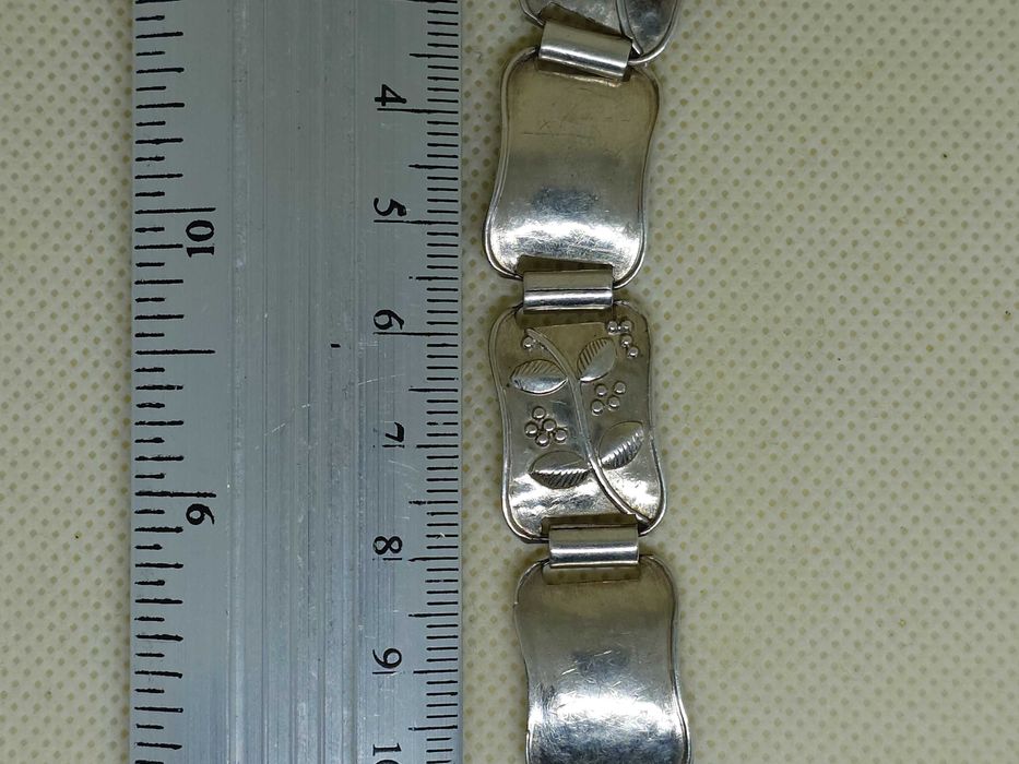 Brățară din argint cu plăcuțe florale – 22 cm / 22,48 g