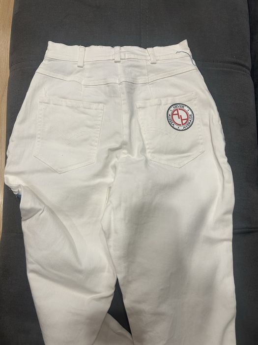 Дънки Аlessa / бели с дънкови джобчета