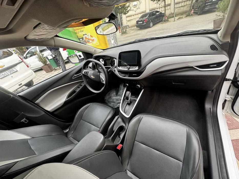 Chevrolet Onix 2023 — 6