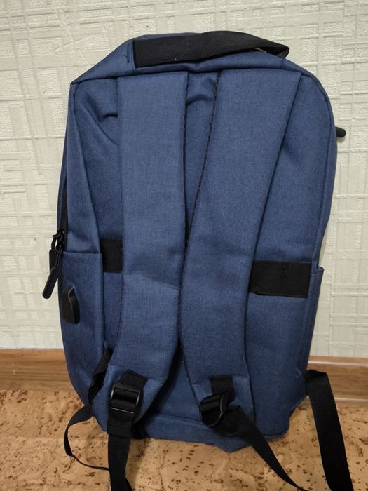 Рюкзак для ноутбука или для учебы