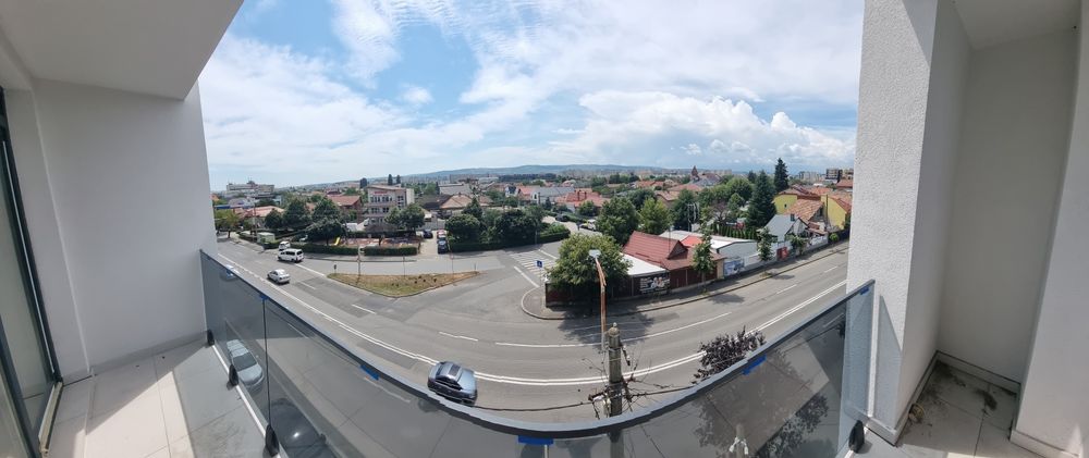 Apartament cu 3 camere strada Câmpina