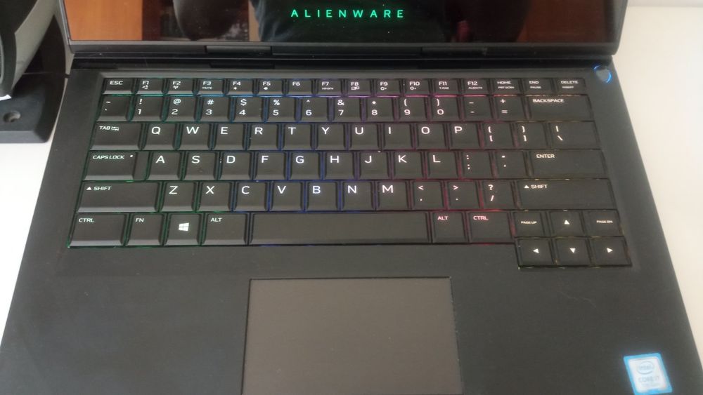 Laptop Alienware 13 R3 Oled  touch 7700Hq Gtx 1060