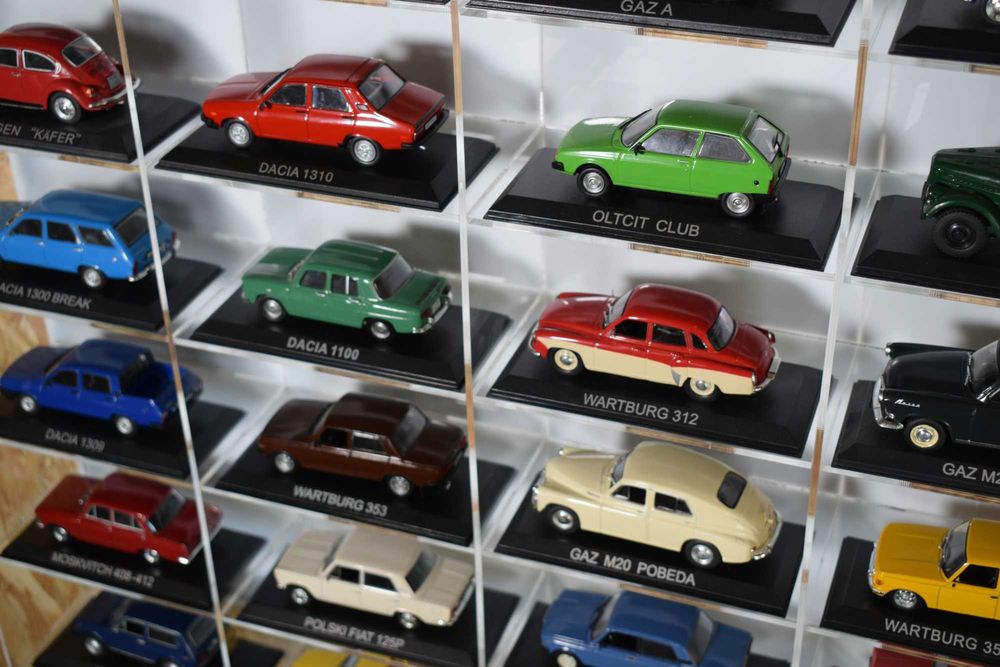 Suport expunere acrilic-tip fagure-machete 1:43-Masini de legenda